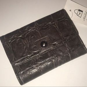 Women’s Tri-fold Faux Croc Wallet